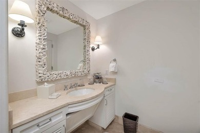 This nature view end unit comes fully furnished, and has a great - photo 21