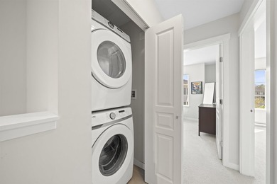 WATERFRONT 3 bed/2.5 bath townhome in Polygon's Beaufort Landing - photo 25