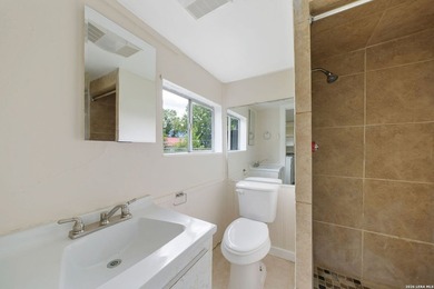 MULTIGENERATIONAL FAMILY NEEDS?? THIS PROPERTY WITH A CASITA IS - photo 26
