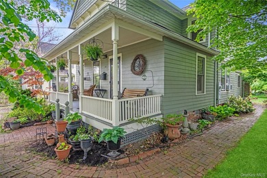 Move into this old world charming Victorian house with original - photo 2