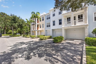 Rare Ground-Floor End Unit w/One-Car Garage In The Heart Of - photo 32