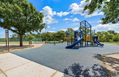 MULTIGENERATIONAL FAMILY NEEDS?? THIS PROPERTY WITH A CASITA IS - photo 33