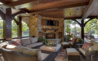 Set along the pristine shores of Lake Blue Ridge and just - photo 40