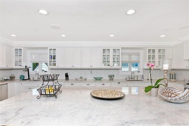 A rare opportunity to own one of Long Beach's most magnificent - photo 4