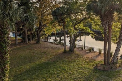 Ready to build-Beautiful flat lot with 83 ft on deep water canal - photo 2
