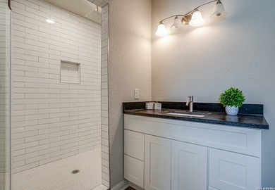 Fully Renovated Home in Jefferson Terrace - Move-In Ready with - photo 21