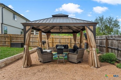 * GENEROUS SELLER CREDIT PACKAGE + 1-YEAR HOME WARRANTY! * - photo 31