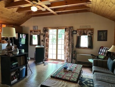 Location Location!! If you're looking for a terrific private - photo 7