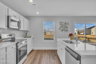 Welcome to the 'Prelude' by Dream Finders Homes in Seaside Palms - photo 11