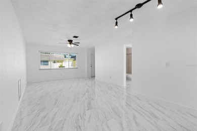 Discover the perfect blend of comfort and modern updates in this - photo 11