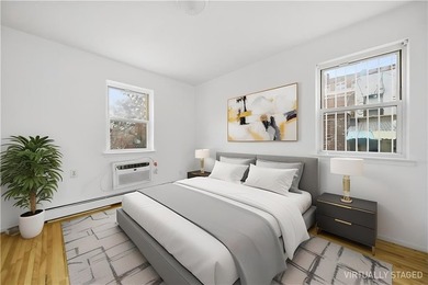 Excellent opportunity on a 40 * 100 lot. This fully detached 2 - photo 5