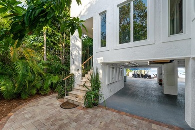 Enter the bougainvillea-lined gates of Casa Feliz, a private - photo 18