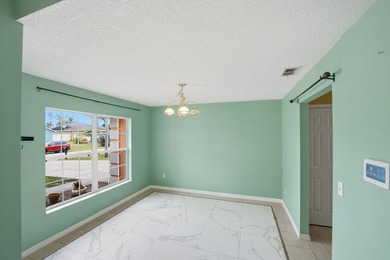 Spacious 4-bedroom, 3-bath home ideally located just minutes - photo 21