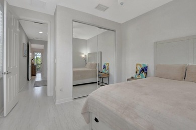 Modern, Move-In Ready Townhome in Central Park - Low HOA, Prime - photo 30
