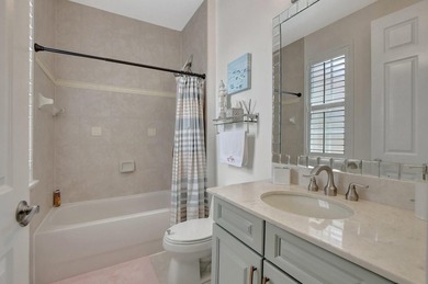 Modern, Move-In Ready Townhome in Central Park - Low HOA, Prime - photo 31