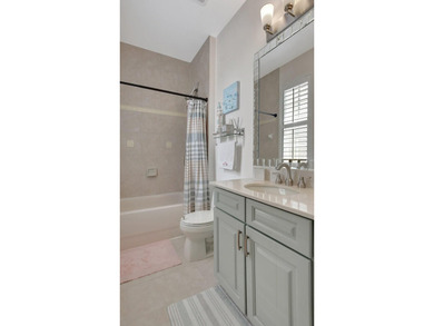Modern, Move-In Ready Townhome in Central Park - Low HOA, Prime - photo 32