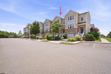 Welcome home to this spacious 3-bedroom, 3.5-bath townhouse - photo 33