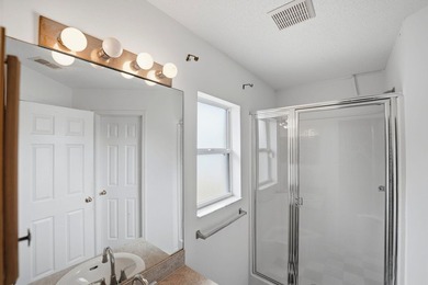 Spacious 4-bedroom, 3-bath home ideally located just minutes - photo 35