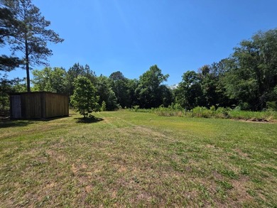 Priced to Sell Quick! Acreage, home, barn, and lake life! This - photo 41