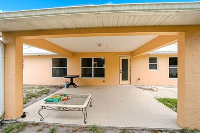Spacious 4-bedroom, 3-bath home ideally located just minutes - photo 47