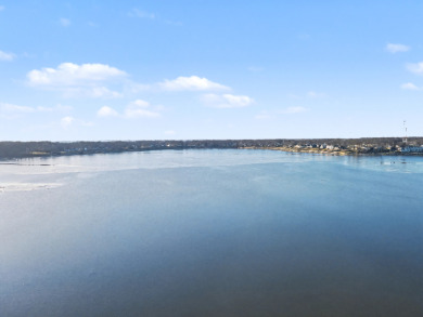 Lake front home on Lake Milton - photo 22