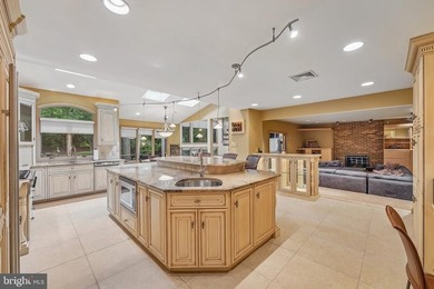 Welcome to 21 Teak Court & A One-of-a-Kind Retreat in Ridings of - photo 16