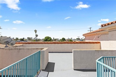 Welcome to this bright and inviting top-floor condominium in one - photo 25