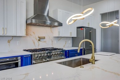 Welcome to this stunning fully remodeled 3-bedroom, 2-bath, 2 - photo 31