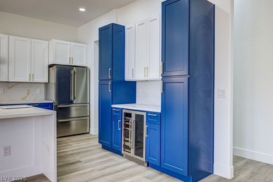 Welcome to this stunning fully remodeled 3-bedroom, 2-bath, 2 - photo 34
