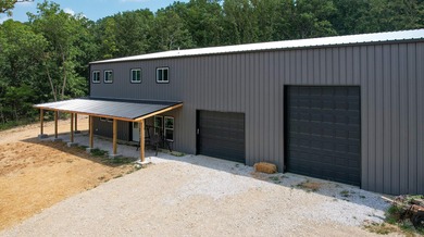 (private lake, pond, creek) Home For Sale in Niangua Missouri