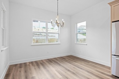 SELLER READY TO NEGOTIATE, BRING ALL OFFERS! Experience modern