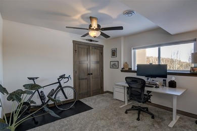 Custom C & M Jackson Model Home that's high-end and full of - photo 22