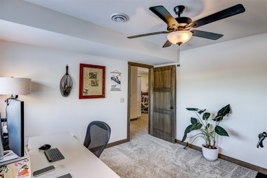 Custom C & M Jackson Model Home that's high-end and full of - photo 23