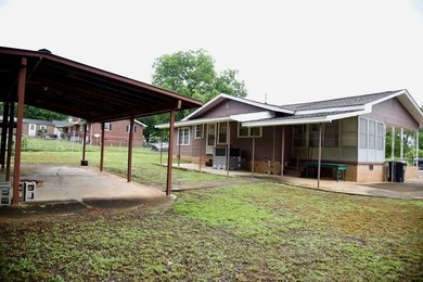 Welcome to small-town living at its best in charming Calhoun - photo 15