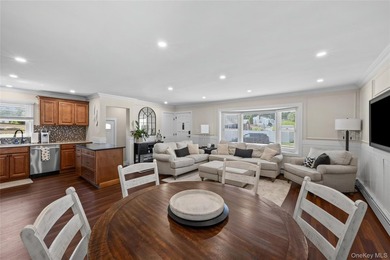 HOUSTON, WE HAVE A PROBLEM... THIS OPEN HOUSE IS ABOUT TO BE - photo 15