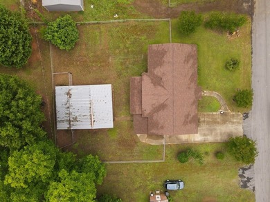 Welcome to small-town living at its best in charming Calhoun - photo 19