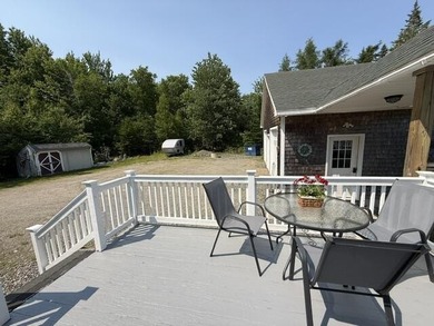 One-floor living at its best! Bright, comfortable, and move-in - photo 20