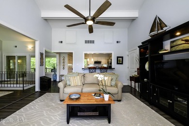 BEST VALUE WATERFRONT HOME IN NEW BERN!!! Ready for its next - photo 22