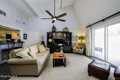 BEST VALUE WATERFRONT HOME IN NEW BERN!!! Ready for its next - photo 23
