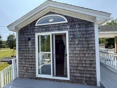 One-floor living at its best! Bright, comfortable, and move-in - photo 26