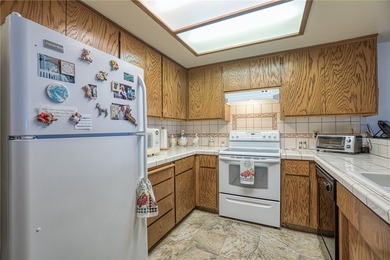 10 Royale Ave 13A-2 - photo 7