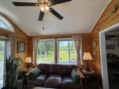 One-floor living at its best! Bright, comfortable, and move-in - photo 37