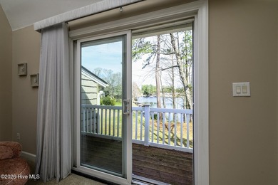 BEST VALUE WATERFRONT HOME IN NEW BERN!!! Ready for its next - photo 39