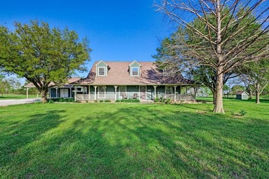 Lake Texoma Home For Sale in Denison Texas