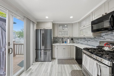 Welcome to this charming semi-detached single family home with a - photo 6