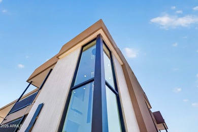 Exceptional New Build in Biltmore Highlands! This architectural - photo 11