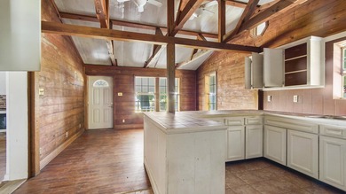 Incredible opportunity across from the Choctawhatchee Bay! This - photo 13