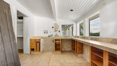 Incredible opportunity across from the Choctawhatchee Bay! This - photo 25
