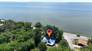 Incredible opportunity across from the Choctawhatchee Bay! This - photo 41