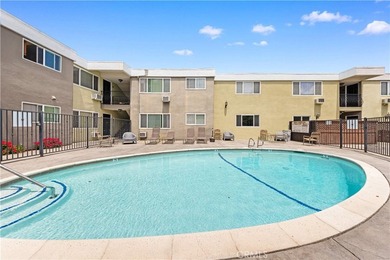 Beautifully Remodeled 2 Bed / 2 Bath Condo in Gated Claremont - photo 6